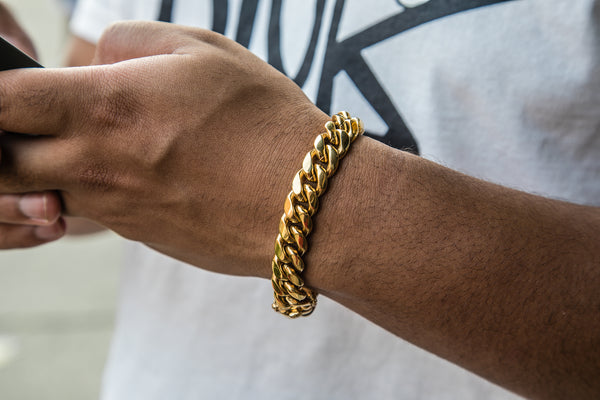 12mm Miami Cuban Link Bracelet - THE SNEAKER STUDIO